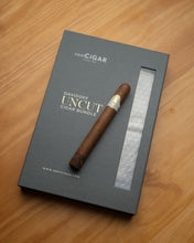 
                      
                        Load image into Gallery viewer, Davidoff Winston Churchill &quot;The Original Series&quot; Toro Cigar Bundle (Uncut)
                      
                    