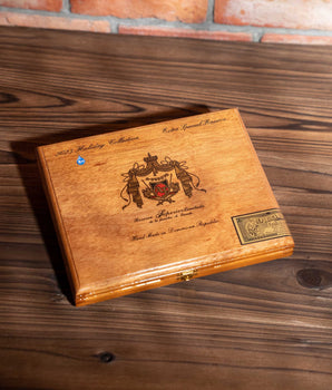 Arturo Fuente Opus X Holiday Collection - nextCIGAR