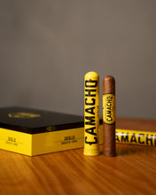 
                      
                        Load image into Gallery viewer, Camacho Criollo Robusto (Tubos)
                      
                    