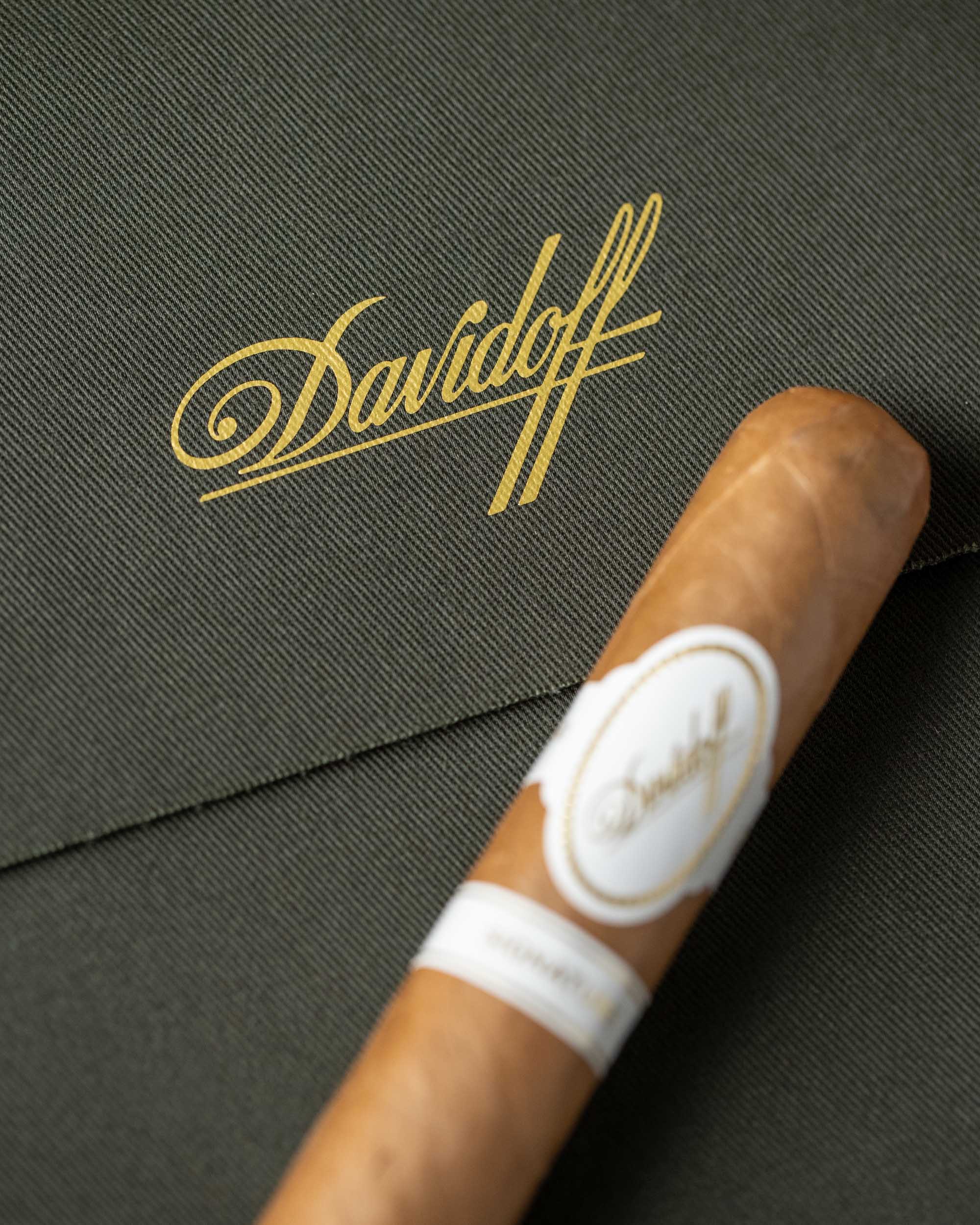 Davidoff Travel Humidor Explorer