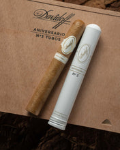 
                      
                        Load image into Gallery viewer, Davidoff Aniversario No. 3 (Tubos)
                      
                    