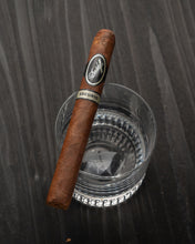 
                      
                        Load image into Gallery viewer, Davidoff Escurio Corona Gorda
                      
                    