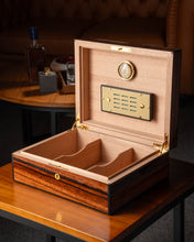 
                      
                        Load image into Gallery viewer, Elie Bleu Classic Woods &quot;Macassar Ebony&quot; Humidor (75 Cigars)
                      
                    