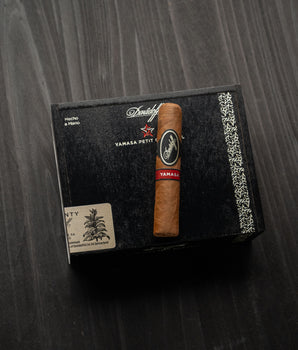 Davidoff Yamasá Petit Churchill - nextCIGAR