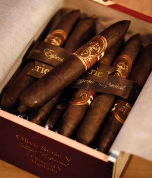 Oliva Serie V Special Figurado