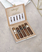 
                      
                        Load image into Gallery viewer, Davidoff Robusto Gift Selection
                      
                    