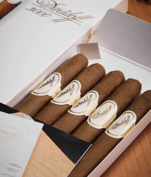 Davidoff 3000 (Vintage Cuban) (5 Cigars/pack)