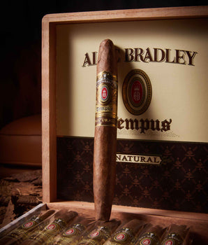 Alec Bradley Tempus Natural Figurado